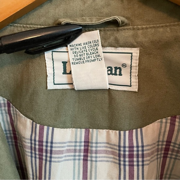 Vintage L.L. Bean Barn Coat in Olive Green with Leather Collar, Petite Large - Picture 11 of 12